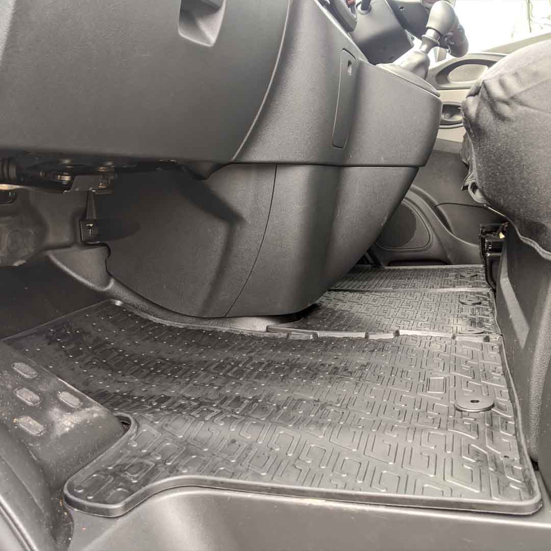 Nissan NV300 Floor Mats (2014 onwards)