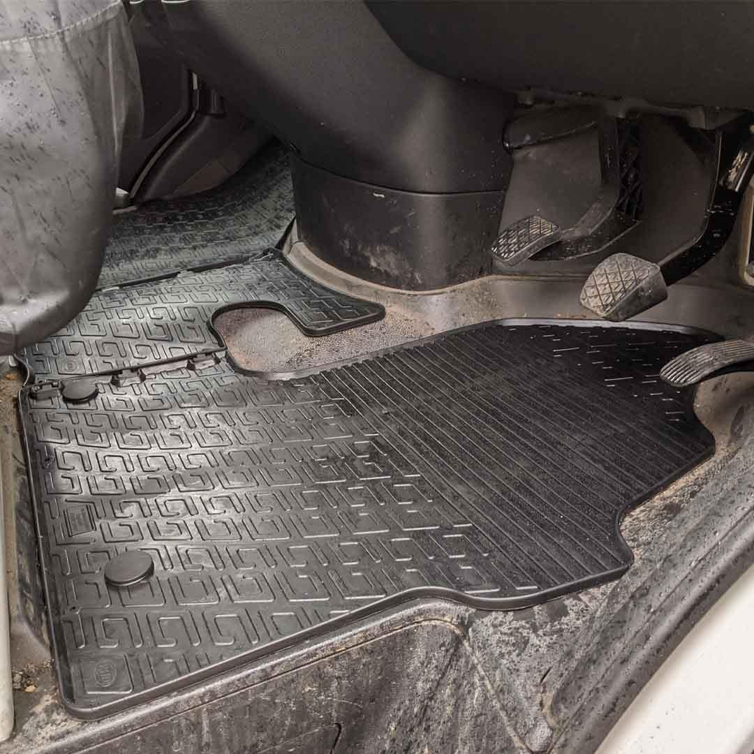 Mercedes Sprinter Floor Mats (2018 onwards)