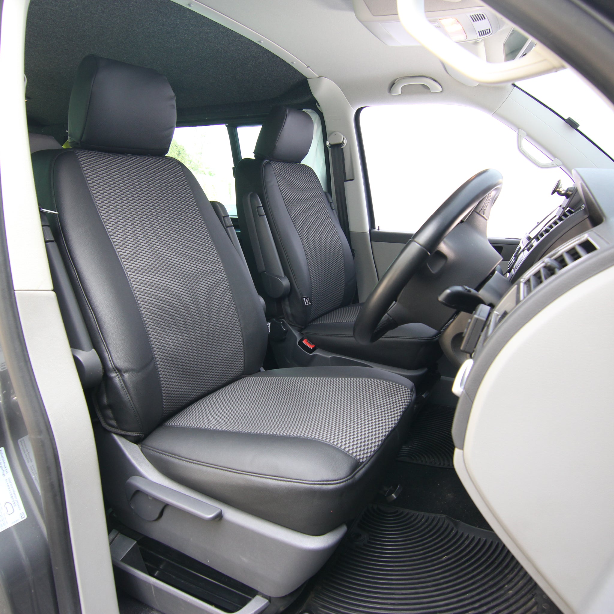 Ford Transit Custom Leatherette Seat Covers (With Single Passenger)