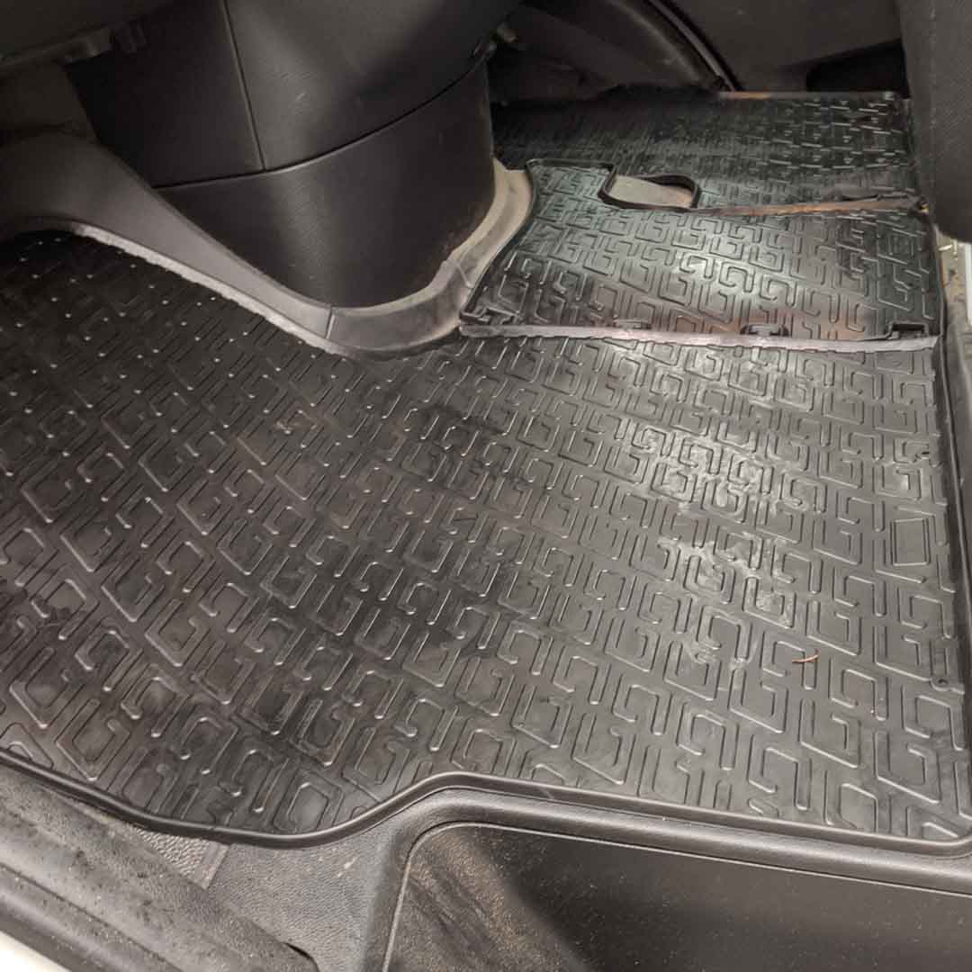 Mercedes Sprinter Floor Mats (2018 onwards)